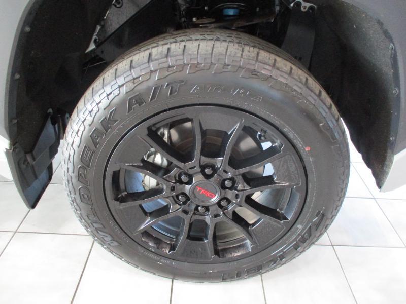 Toyota Tundra Limited CrewMax 4WD 2023