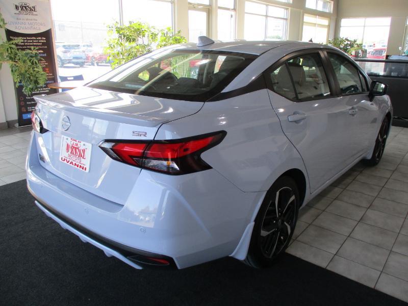 Nissan Versa SR 2024