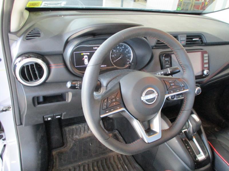 Nissan Versa SR 2024