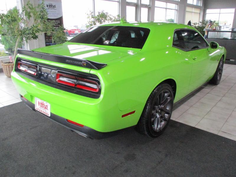 Dodge Challenger R/T SCAT Pack 2023