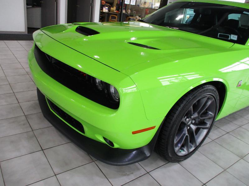 Dodge Challenger R/T SCAT Pack 2023