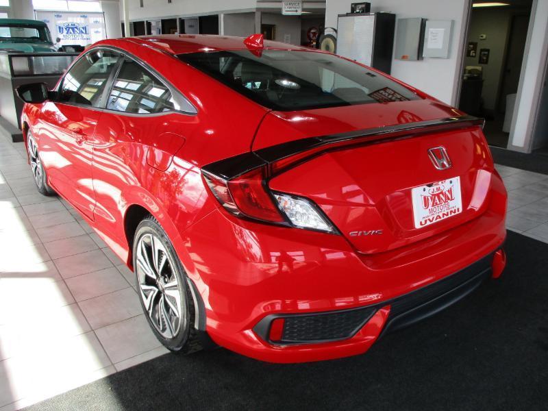 Honda Civic EX-T Coupe 6M 2017