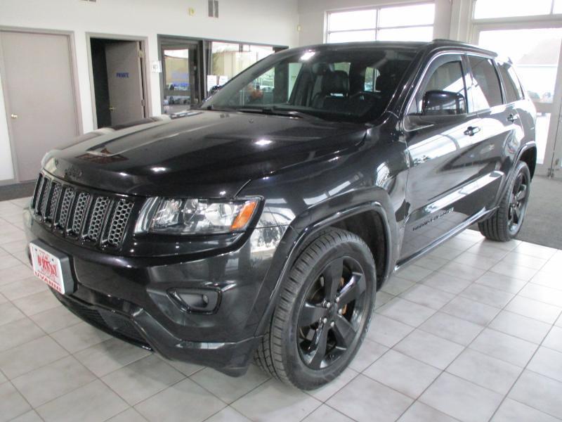 Jeep Grand Cherokee Laredo 4WD 2015