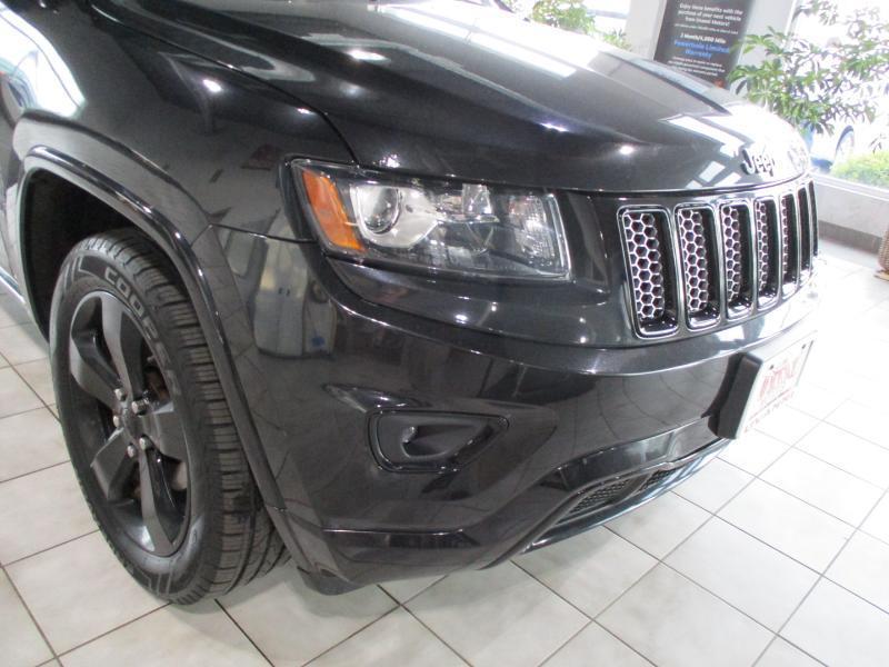 Jeep Grand Cherokee Laredo 4WD 2015