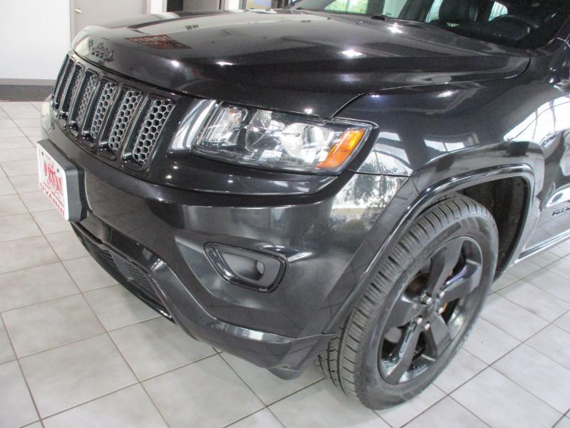 Jeep Grand Cherokee Laredo 4WD 2015