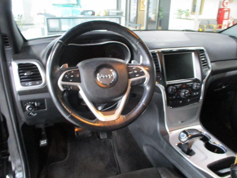 Jeep Grand Cherokee Laredo 4WD 2015