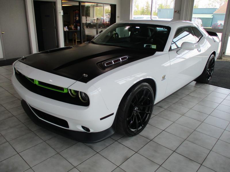Dodge Challenger R/T SCAT Pack 2021