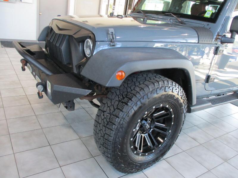 Jeep Wrangler Unlimited Sport 4WD 2014