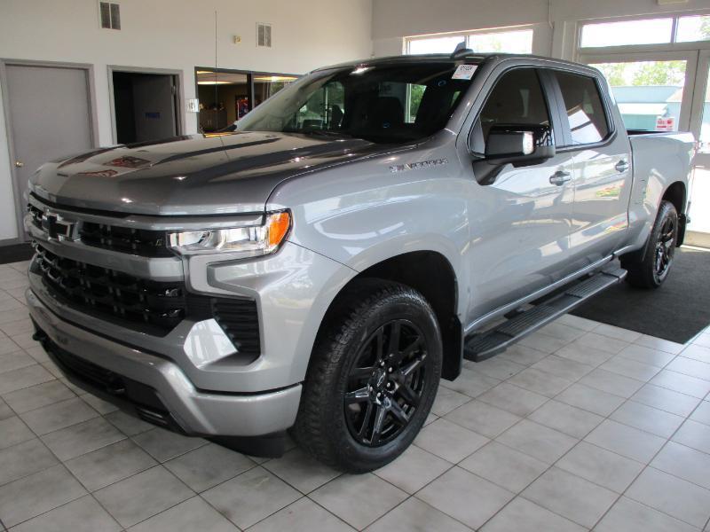 Chevrolet Silverado 1500 RST Crew Cab 4WD 2024