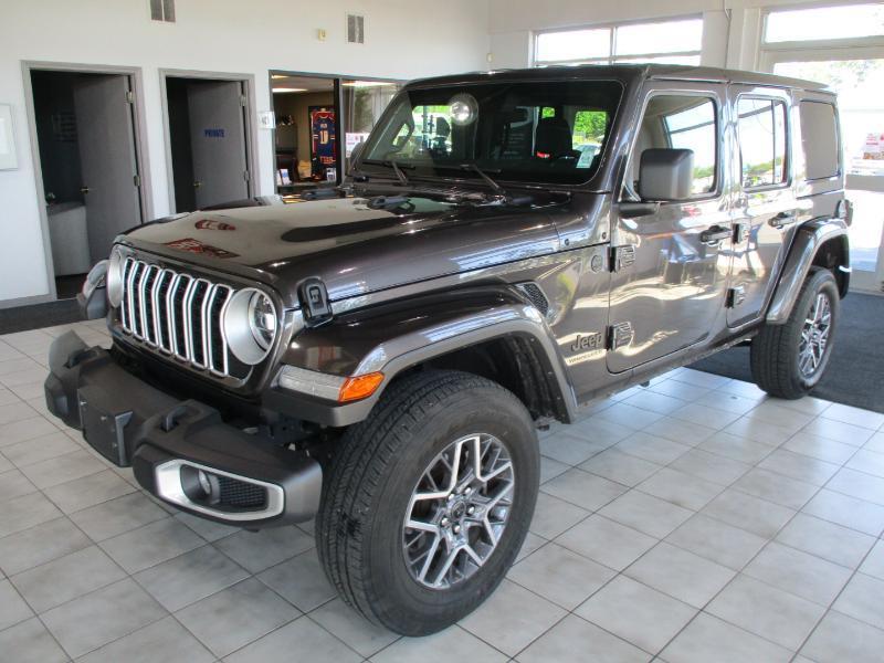 Jeep Wrangler Sahara 2025
