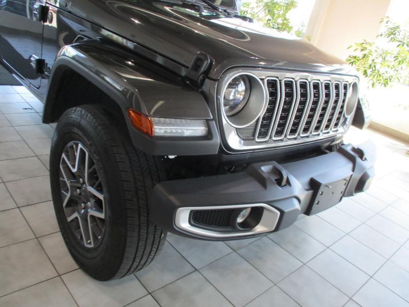Jeep Wrangler Sahara 2025