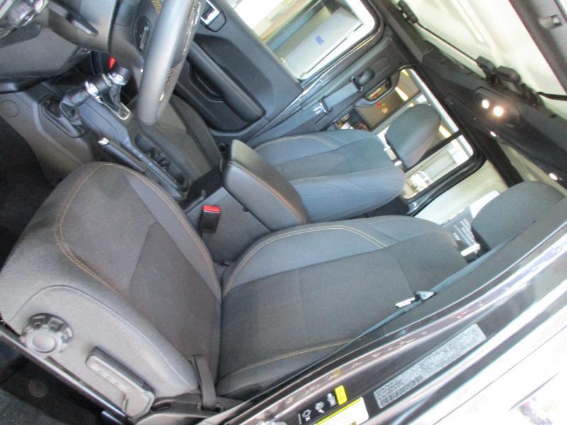 Jeep Wrangler Sahara 2025