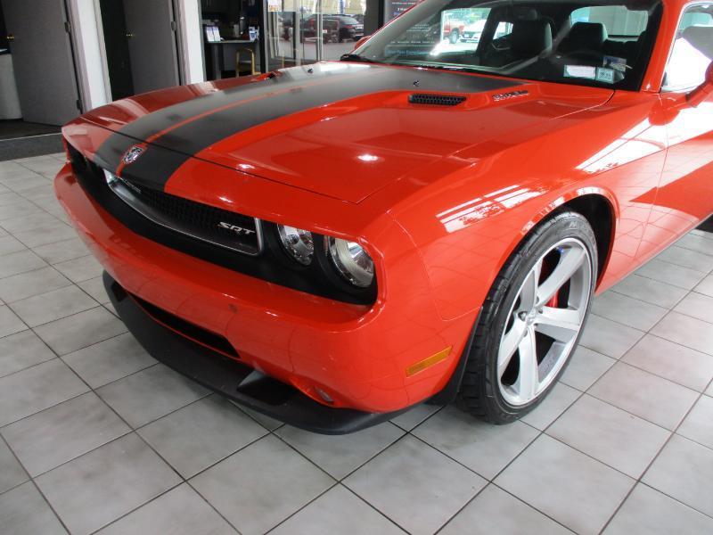 Dodge Challenger SRT8 2009