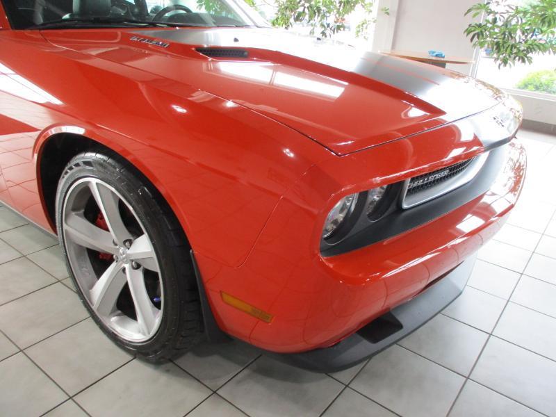 Dodge Challenger SRT8 2009