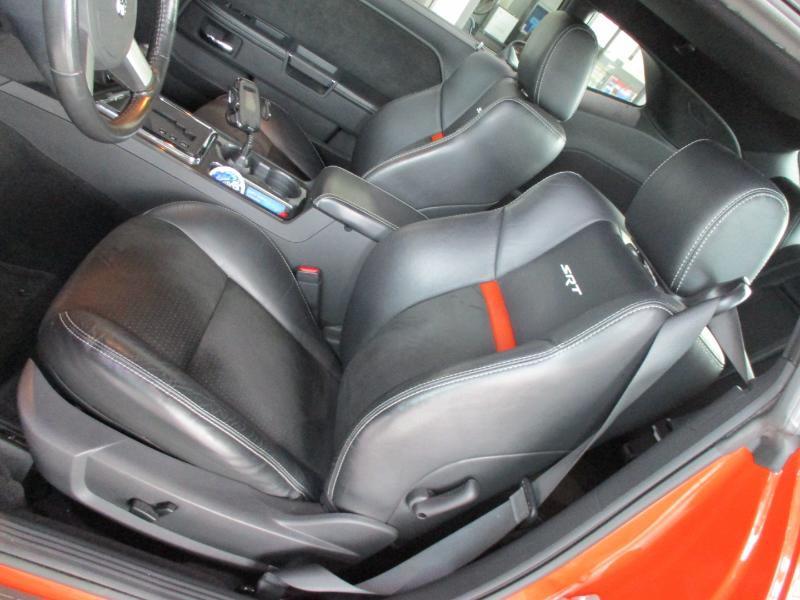 Dodge Challenger SRT8 2009