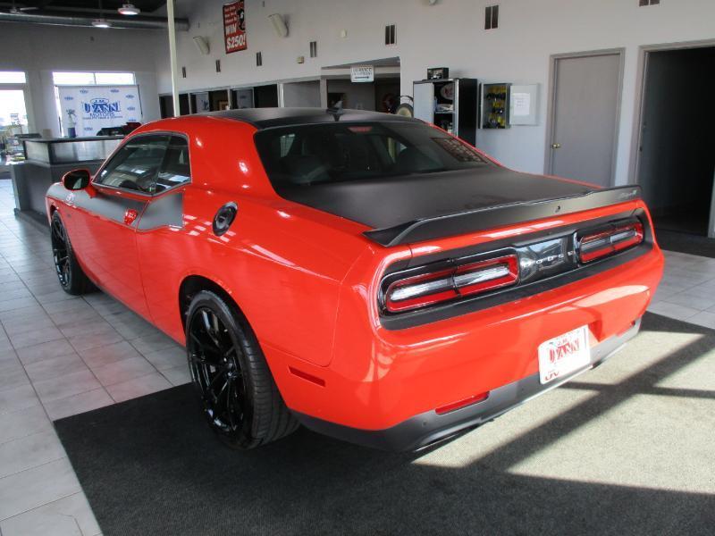 Dodge Challenger T/A 392 Coupe 2018