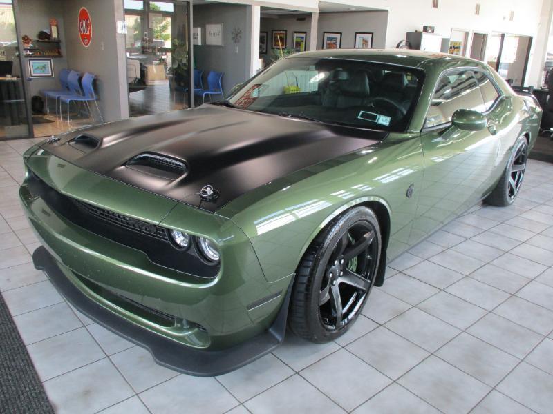 Dodge Challenger SRT Hellcat 2022