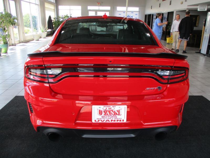 Dodge Charger SRT Hellcat 2021