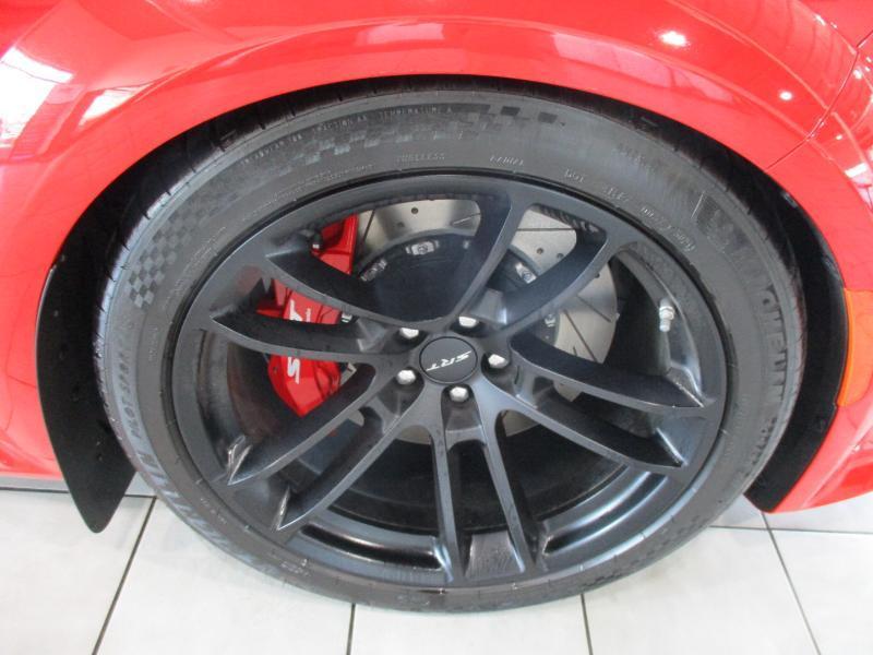 Dodge Charger SRT Hellcat 2021