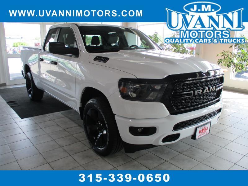 RAM 1500 SLT Quad Cab 4WD 2024