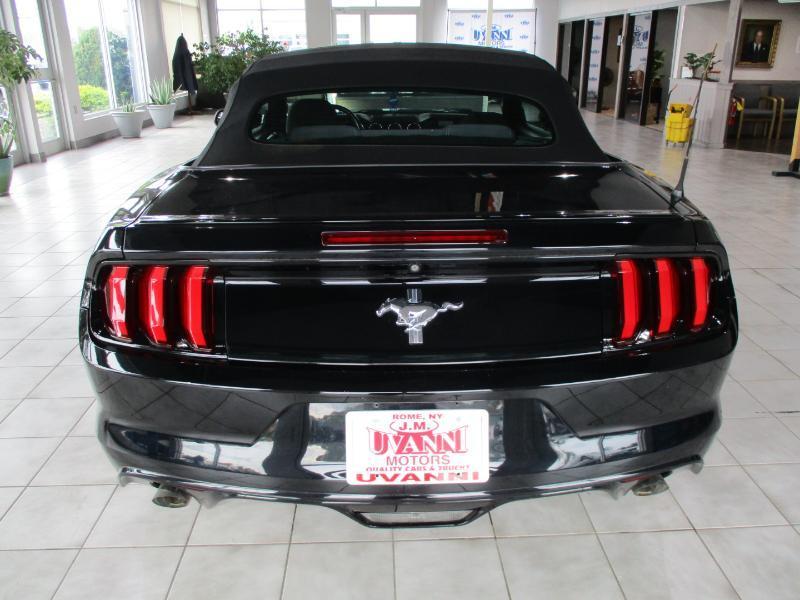 Ford Mustang V6 Convertible 2015