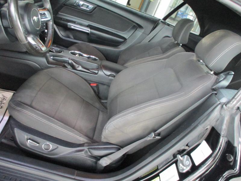 Ford Mustang V6 Convertible 2015