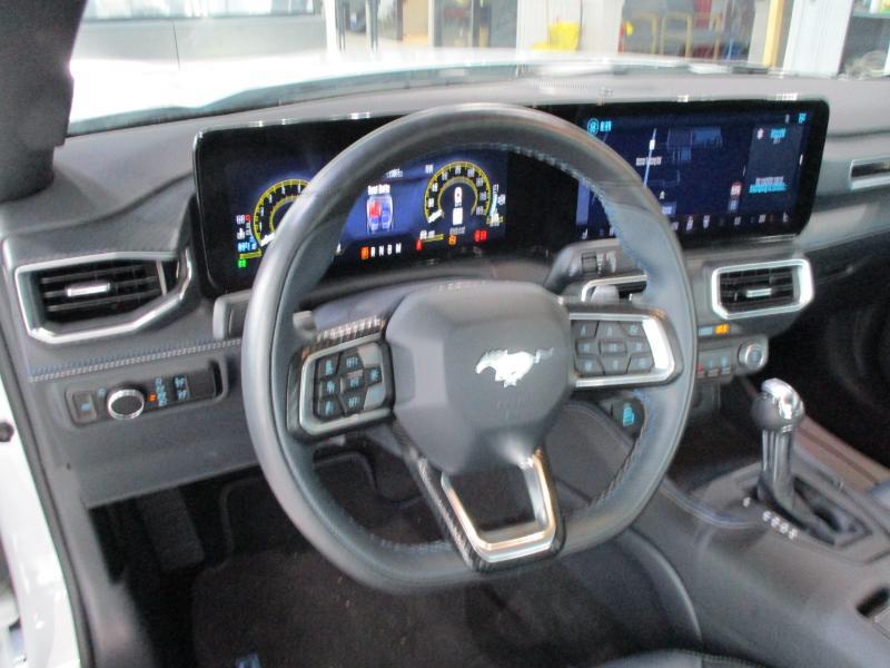 Ford Mustang GT Premium Coupe 2025