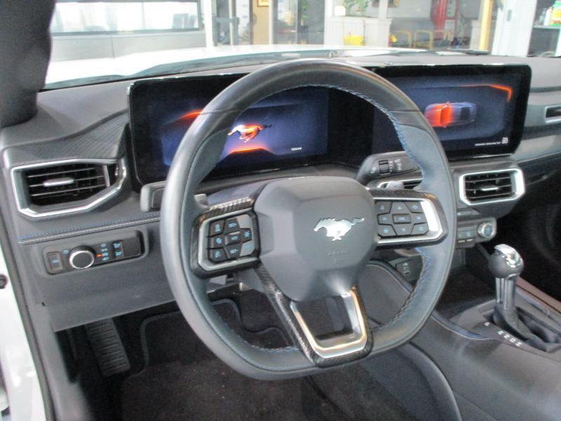 Ford Mustang GT Premium Coupe 2025
