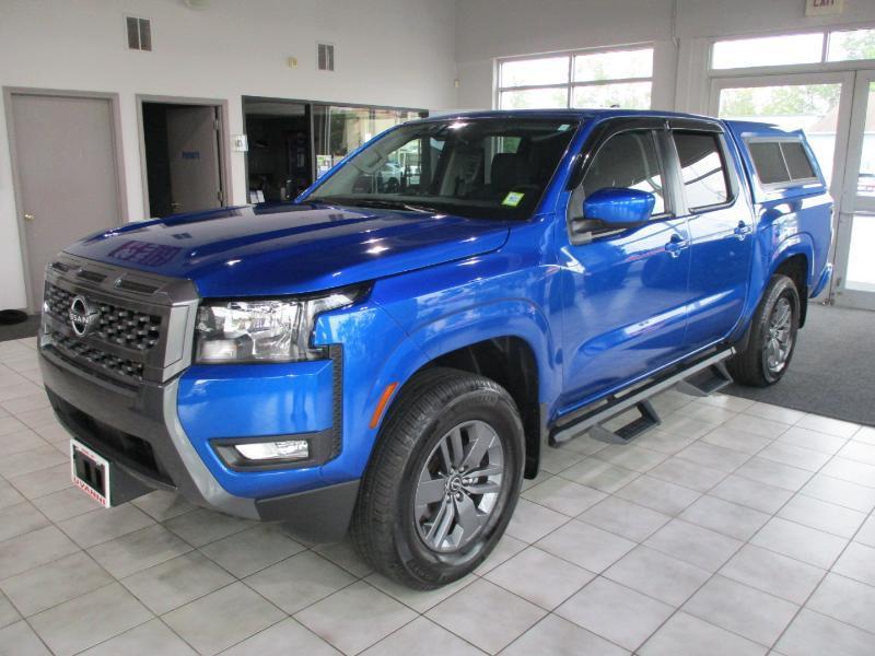 Nissan Frontier SV Crew Cab 4WD 2025