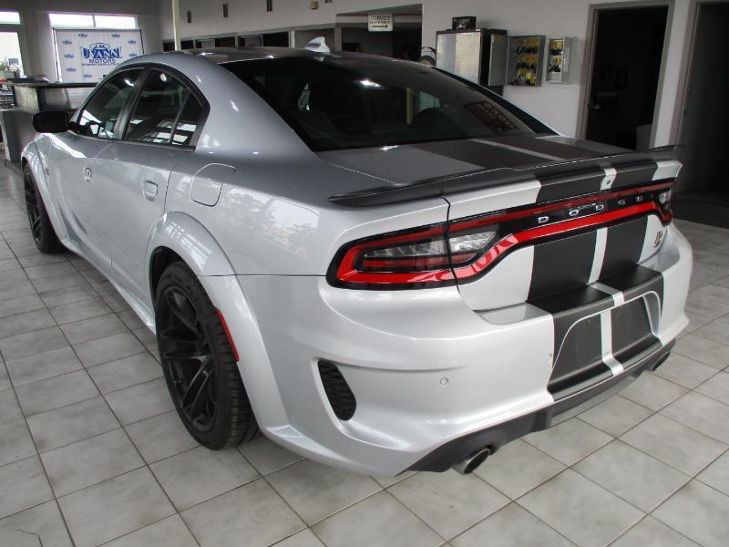 Dodge Charger  2021