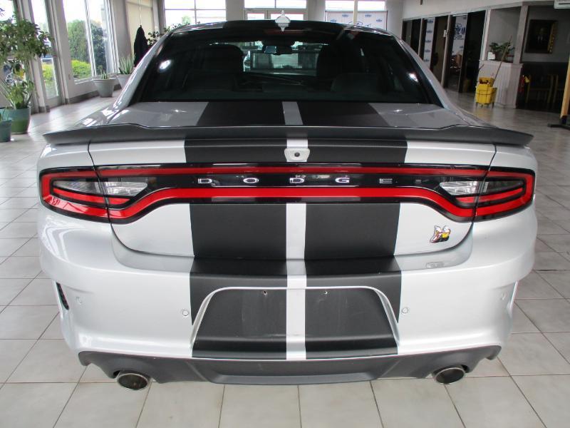 Dodge Charger  2021