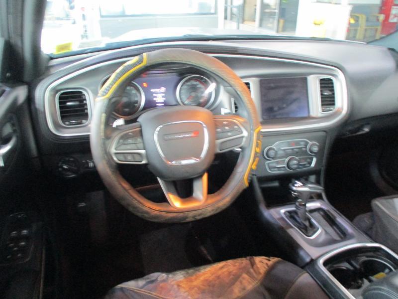 Dodge Charger  2021