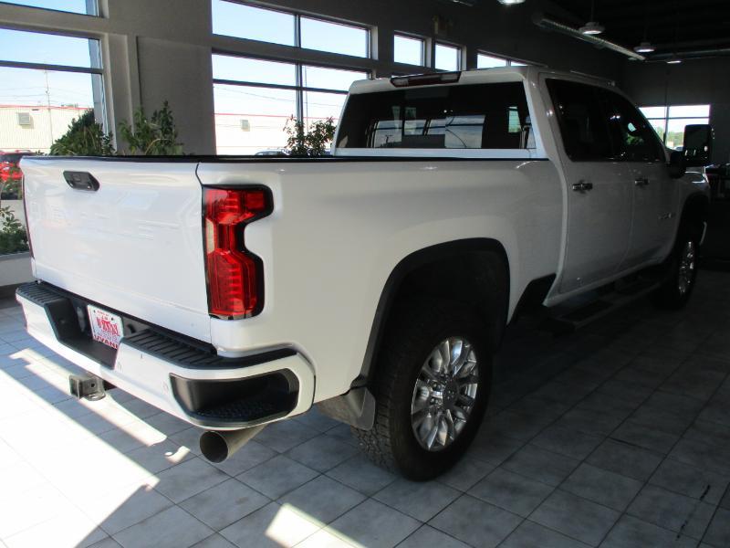 Chevrolet Silverado 2500HD High Country Crew Cab Long Box 4WD 2020