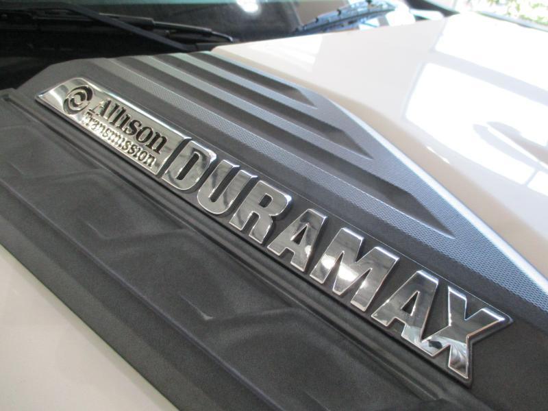 Chevrolet Silverado 2500HD High Country Crew Cab Long Box 4WD 2020