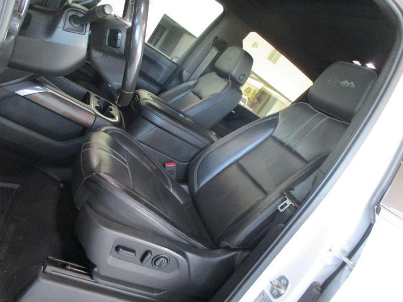 Chevrolet Silverado 2500HD High Country Crew Cab Long Box 4WD 2020