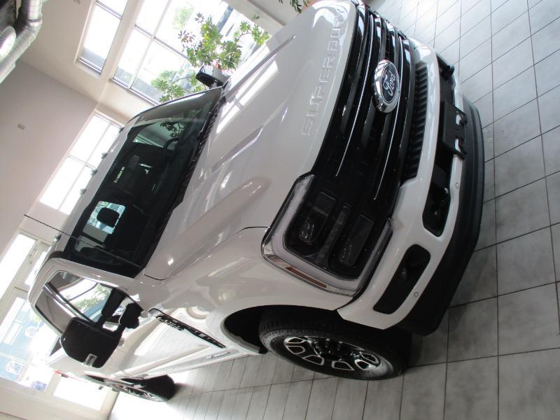 Ford F-250 SD Platinum Crew Cab 4WD 2026