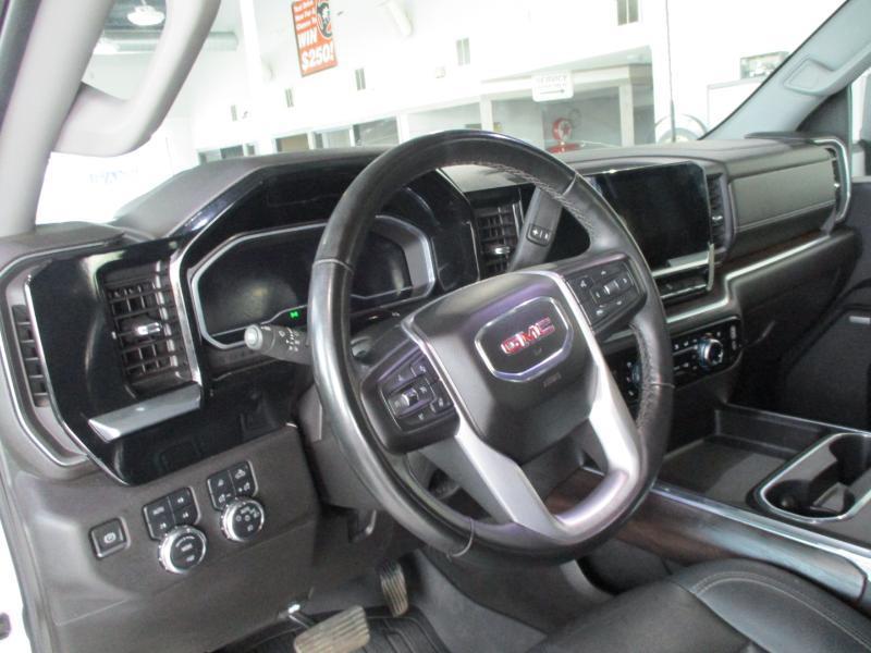 GMC Sierra 2500HD SLT Crew Cab 2WD 2024