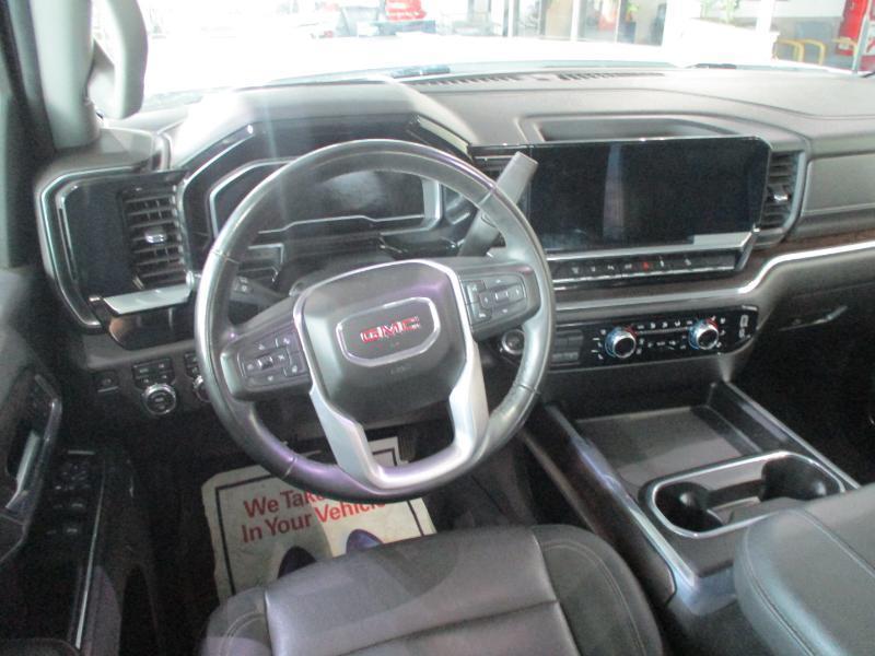 GMC Sierra 2500HD SLT Crew Cab 2WD 2024