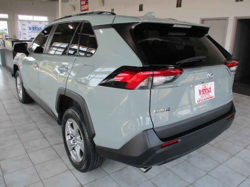 Toyota RAV4 XLE AWD 2023