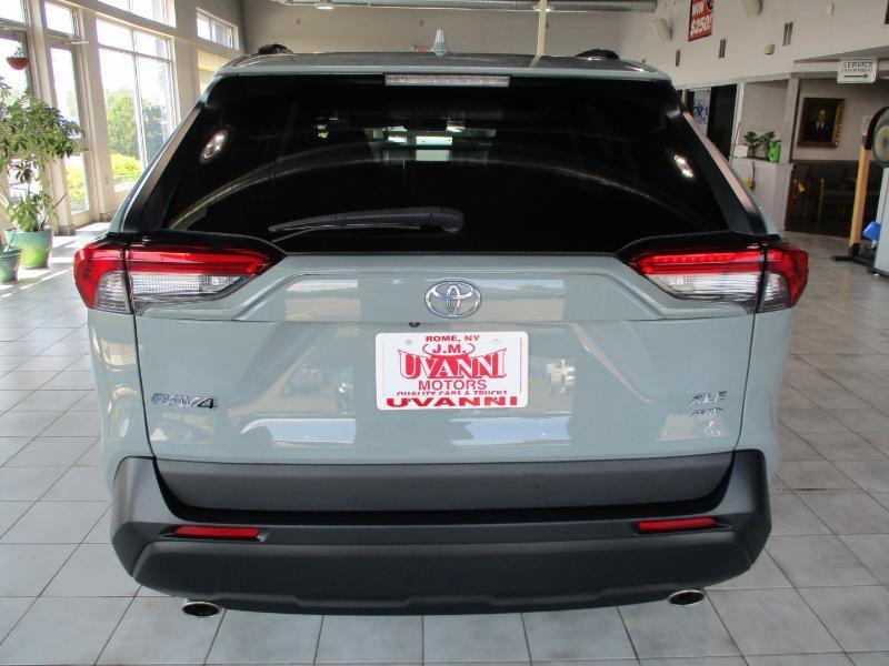Toyota RAV4 XLE AWD 2023