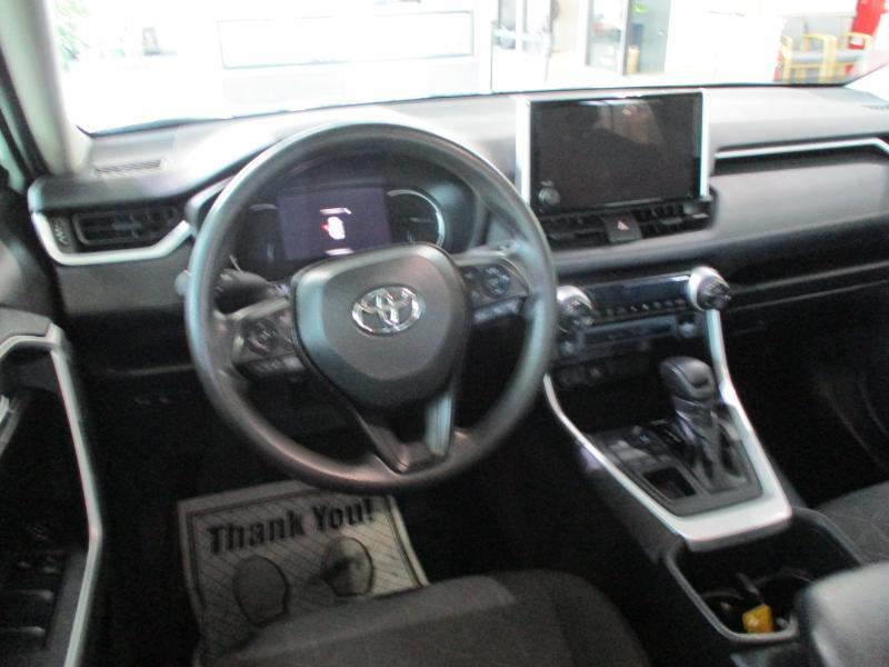 Toyota RAV4 XLE AWD 2023