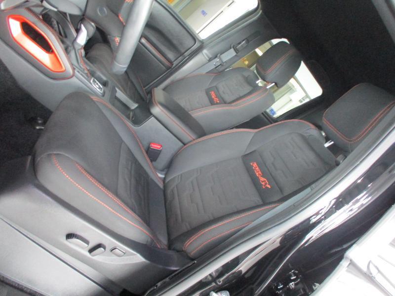 Nissan Frontier PRO-4X Crew Cab 4WD 2026
