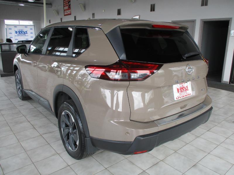 Nissan Rogue SV AWD 2025