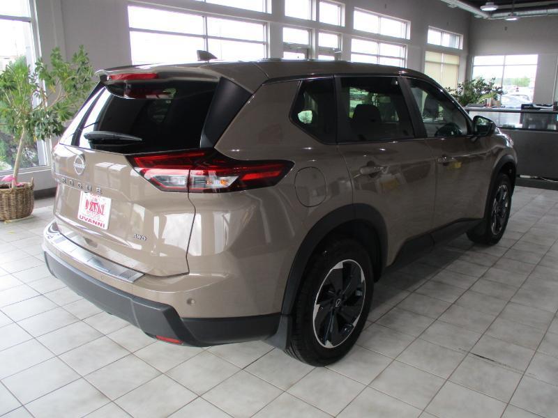 Nissan Rogue SV AWD 2025