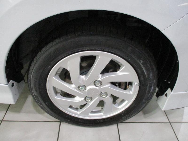 Mitsubishi Mirage Carbonite Edition CVT 2021