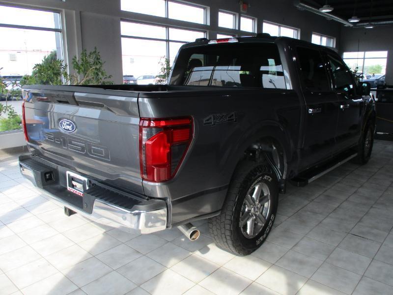 Ford F-150 XLT SuperCrew 4WD 2025