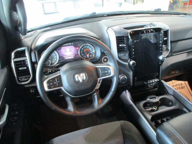 RAM 1500 Big Horn Crew Cab SWB 4WD 2023