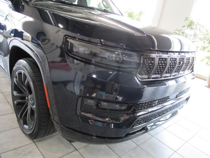 Jeep Grand Wagoneer  2024