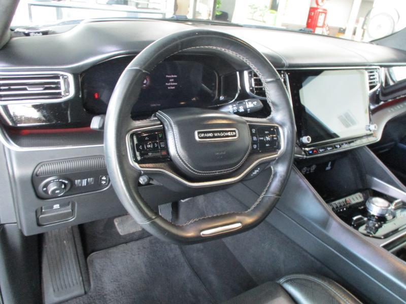 Jeep Grand Wagoneer  2024