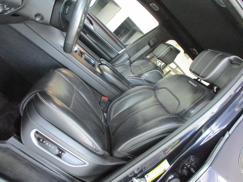 Jeep Grand Wagoneer  2024